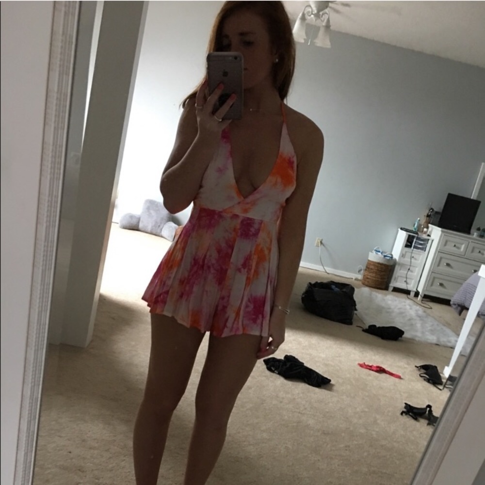 Peppermayo tie dye romper size small